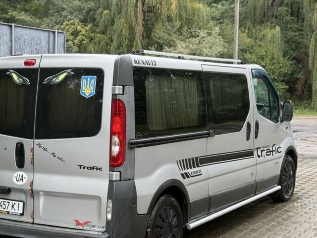 Сірий Рено Трафік, об'ємом двигуна 2 л та пробігом 320 тис. км за 9950 $, фото 3 на Automoto.ua