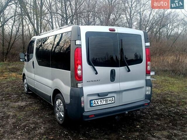 Серый Рено Трафик, объемом двигателя 2 л и пробегом 347 тыс. км за 9500 $, фото 5 на Automoto.ua