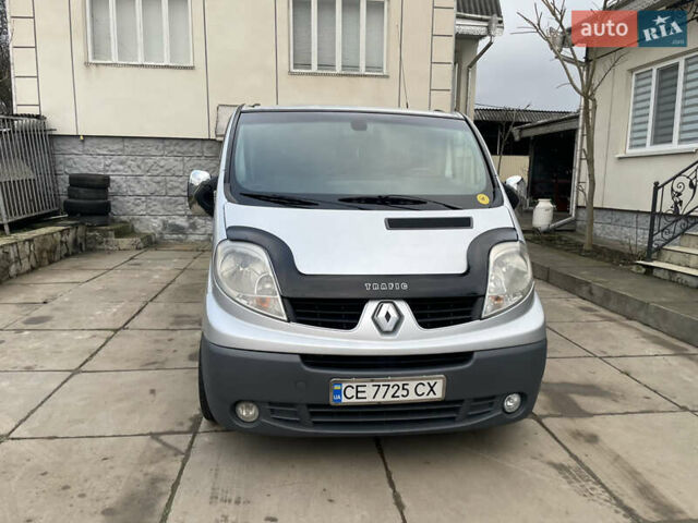 Серый Рено Трафик, объемом двигателя 2.5 л и пробегом 227 тыс. км за 9700 $, фото 11 на Automoto.ua