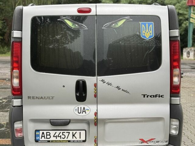 Сірий Рено Трафік, об'ємом двигуна 2 л та пробігом 320 тис. км за 9950 $, фото 5 на Automoto.ua