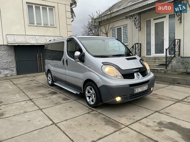 Серый Рено Трафик, объемом двигателя 2.5 л и пробегом 227 тыс. км за 9700 $, фото 17 на Automoto.ua