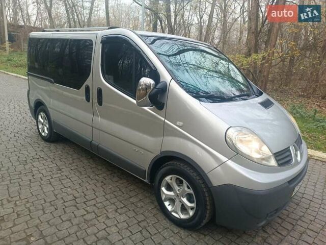 Сірий Рено Трафік, об'ємом двигуна 2 л та пробігом 270 тис. км за 8900 $, фото 13 на Automoto.ua