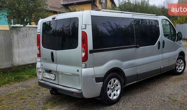 Серый Рено Трафик, объемом двигателя 2 л и пробегом 369 тыс. км за 9700 $, фото 6 на Automoto.ua