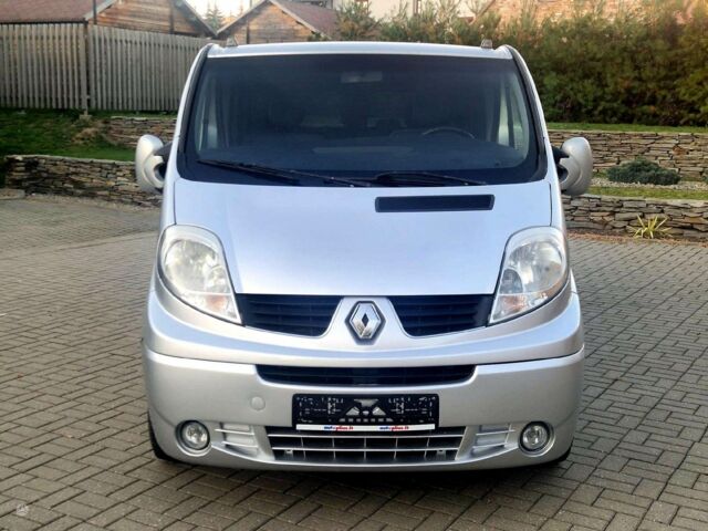 Сірий Рено Трафік, об'ємом двигуна 2 л та пробігом 283 тис. км за 6800 $, фото 10 на Automoto.ua