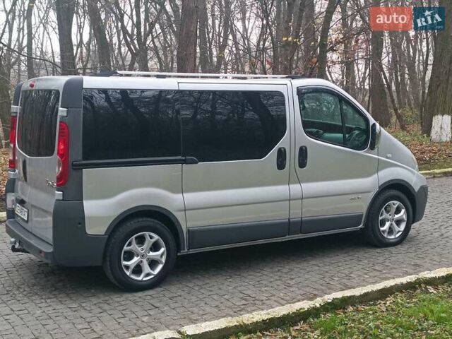 Сірий Рено Трафік, об'ємом двигуна 2 л та пробігом 270 тис. км за 8900 $, фото 6 на Automoto.ua