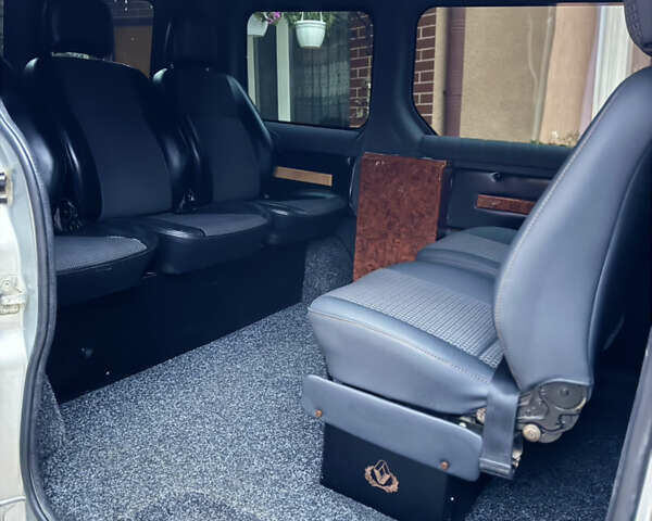 Сірий Рено Трафік, об'ємом двигуна 2 л та пробігом 375 тис. км за 8000 $, фото 29 на Automoto.ua