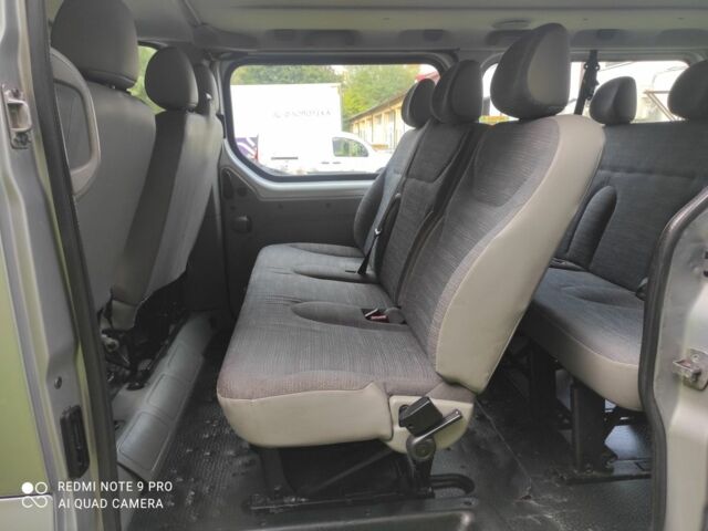 Рено Трафик 2008 в Львове на Automoto.ua Серый Рено Трафик, объемом двигателя 2 л и пробегом 338 тыс. км за 10489 $, фото 5 на Automoto.ua