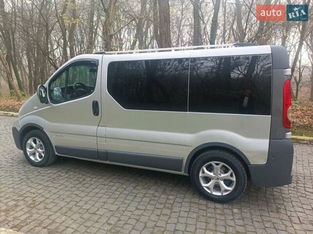 Сірий Рено Трафік, об'ємом двигуна 2 л та пробігом 270 тис. км за 8900 $, фото 15 на Automoto.ua