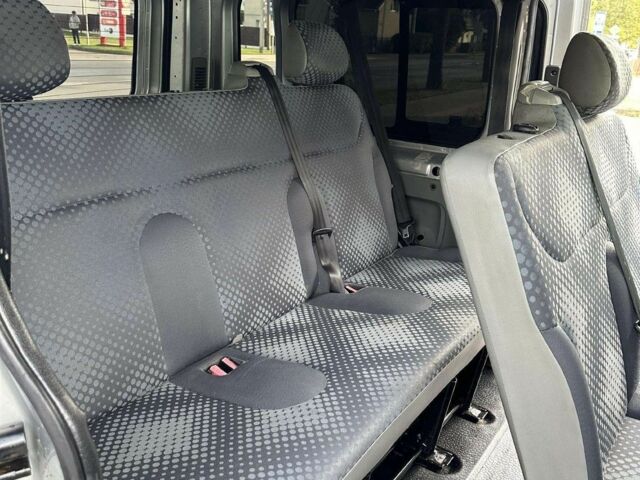 Рено Трафик 2009 в Чернигове на Automoto.ua Серый Рено Трафик, объемом двигателя 2 л и пробегом 361 тыс. км за 7000 $, фото 23 на Automoto.ua