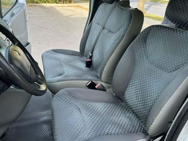 Рено Трафик 2009 в Чернигове на Automoto.ua Серый Рено Трафик, объемом двигателя 2 л и пробегом 361 тыс. км за 7000 $, фото 17 на Automoto.ua