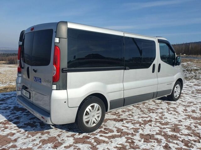 Сірий Рено Трафік, об'ємом двигуна 1.6 л та пробігом 205 тис. км за 6700 $, фото 1 на Automoto.ua