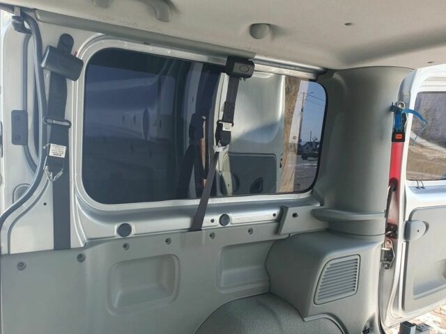 Сірий Рено Трафік, об'ємом двигуна 1.6 л та пробігом 205 тис. км за 6700 $, фото 15 на Automoto.ua