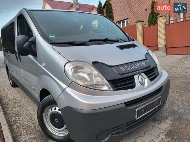 Сірий Рено Трафік, об'ємом двигуна 2 л та пробігом 284 тис. км за 10900 $, фото 5 на Automoto.ua