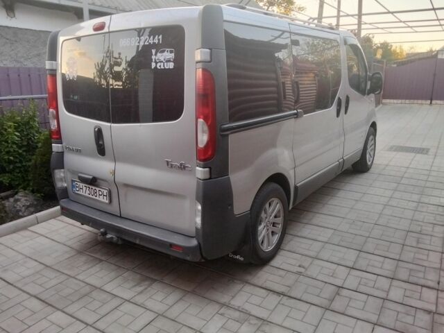 Сірий Рено Трафік, об'ємом двигуна 2 л та пробігом 330 тис. км за 10100 $, фото 8 на Automoto.ua