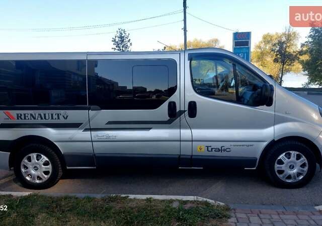 Сірий Рено Трафік, об'ємом двигуна 2 л та пробігом 284 тис. км за 11500 $, фото 11 на Automoto.ua