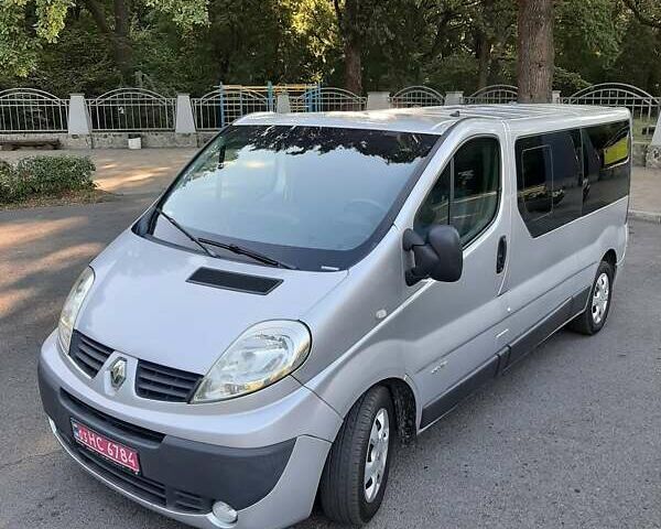 Серый Рено Трафик, объемом двигателя 2 л и пробегом 336 тыс. км за 12650 $, фото 8 на Automoto.ua
