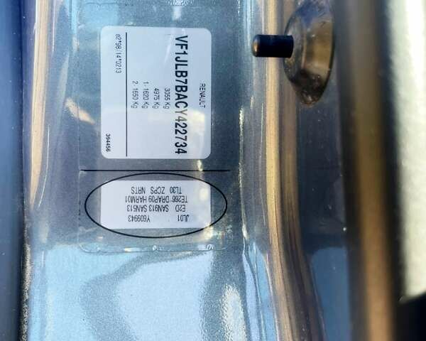 Серый Рено Трафик, объемом двигателя 2 л и пробегом 203 тыс. км за 12300 $, фото 26 на Automoto.ua