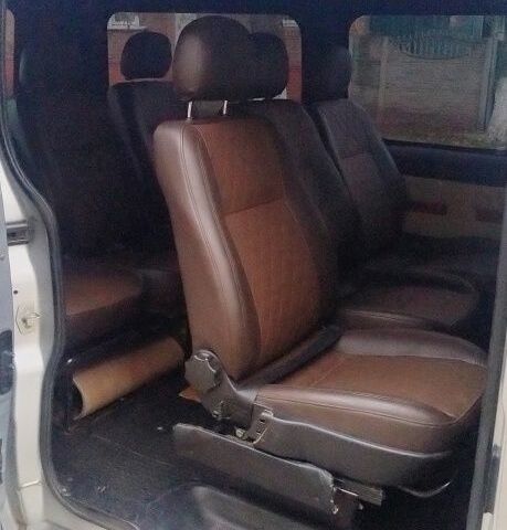 Серый Рено Трафик, объемом двигателя 2 л и пробегом 390 тыс. км за 11500 $, фото 5 на Automoto.ua