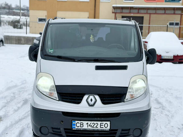 Серый Рено Трафик, объемом двигателя 2.5 л и пробегом 329 тыс. км за 11000 $, фото 16 на Automoto.ua