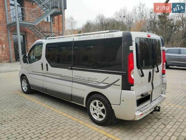 Серый Рено Трафик, объемом двигателя 2.5 л и пробегом 303 тыс. км за 12600 $, фото 26 на Automoto.ua