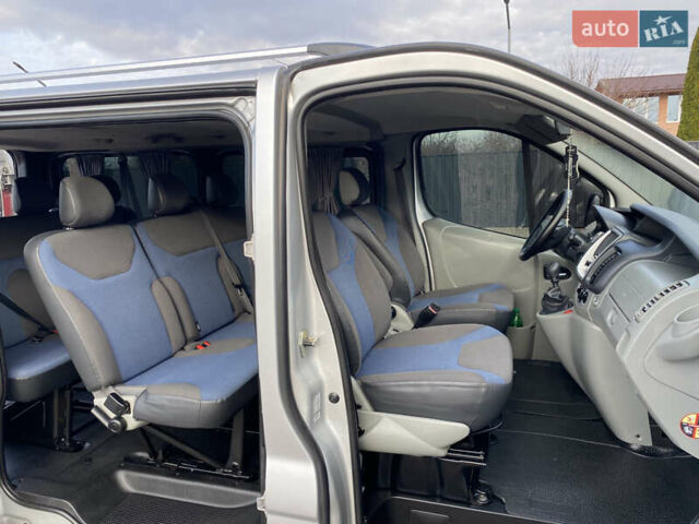 Сірий Рено Трафік, об'ємом двигуна 2 л та пробігом 348 тис. км за 12700 $, фото 18 на Automoto.ua