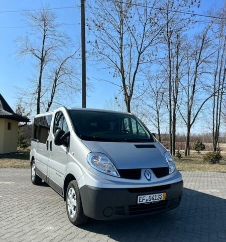 Серый Рено Трафик, объемом двигателя 2 л и пробегом 218 тыс. км за 14499 $, фото 3 на Automoto.ua