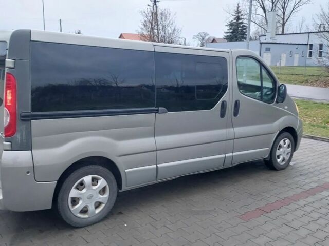 Серый Рено Трафик, объемом двигателя 2 л и пробегом 160 тыс. км за 7900 $, фото 5 на Automoto.ua