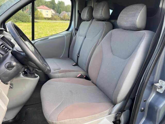 Сірий Рено Трафік, об'ємом двигуна 2 л та пробігом 318 тис. км за 7600 $, фото 15 на Automoto.ua