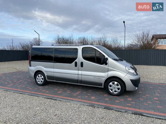 Сірий Рено Трафік, об'ємом двигуна 2 л та пробігом 348 тис. км за 12700 $, фото 14 на Automoto.ua