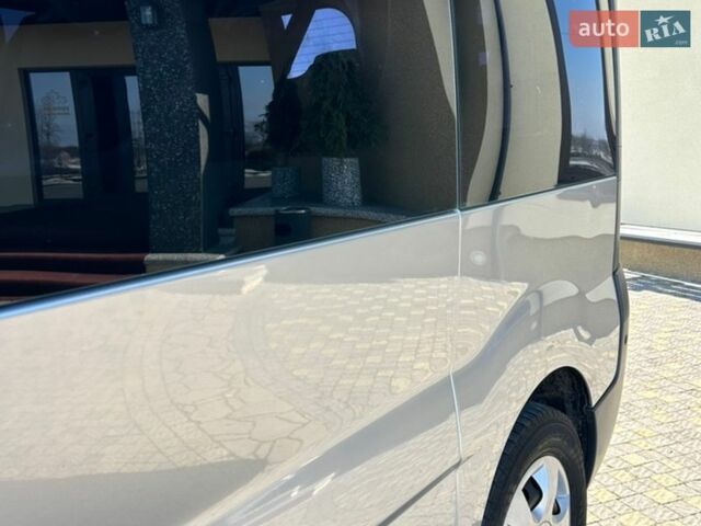 Серый Рено Трафик, объемом двигателя 2 л и пробегом 218 тыс. км за 14300 $, фото 31 на Automoto.ua