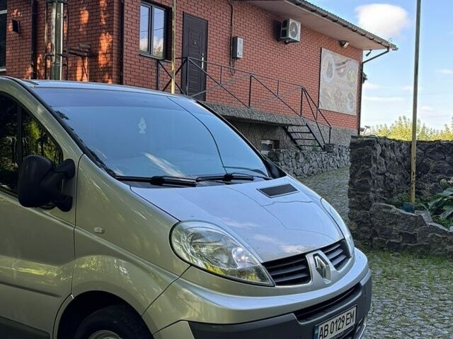 Сірий Рено Трафік, об'ємом двигуна 2 л та пробігом 376 тис. км за 10900 $, фото 8 на Automoto.ua