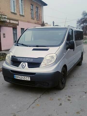 Серый Рено Трафик, объемом двигателя 2 л и пробегом 390 тыс. км за 11500 $, фото 1 на Automoto.ua