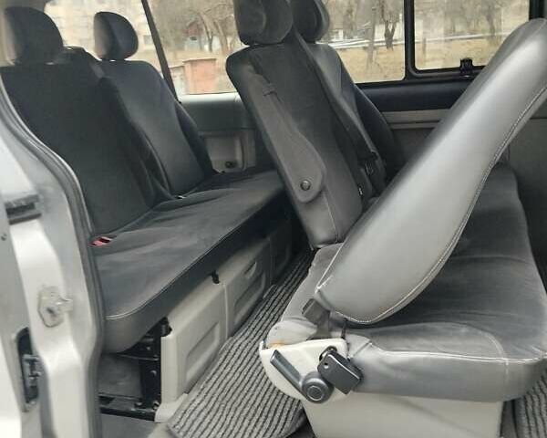 Сірий Рено Трафік, об'ємом двигуна 2 л та пробігом 450 тис. км за 10999 $, фото 14 на Automoto.ua