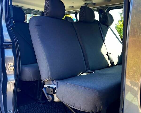 Серый Рено Трафик, объемом двигателя 2 л и пробегом 203 тыс. км за 12300 $, фото 19 на Automoto.ua