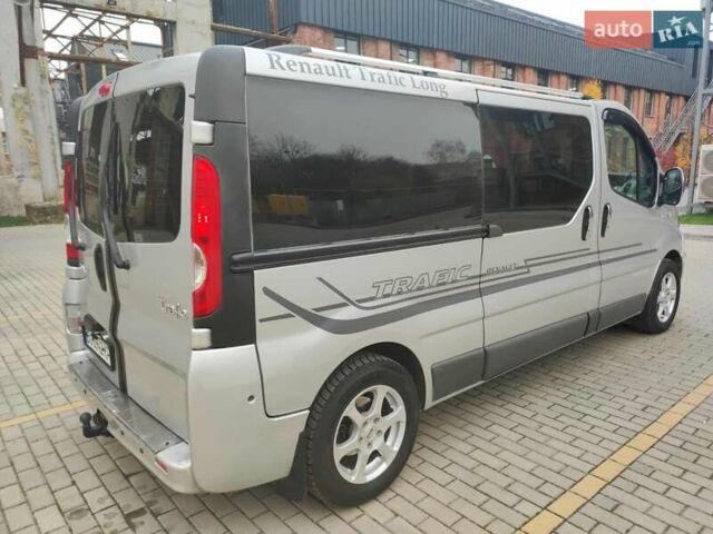 Серый Рено Трафик, объемом двигателя 2.5 л и пробегом 302 тыс. км за 12850 $, фото 9 на Automoto.ua