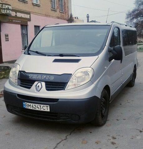 Серый Рено Трафик, объемом двигателя 2 л и пробегом 390 тыс. км за 11500 $, фото 7 на Automoto.ua