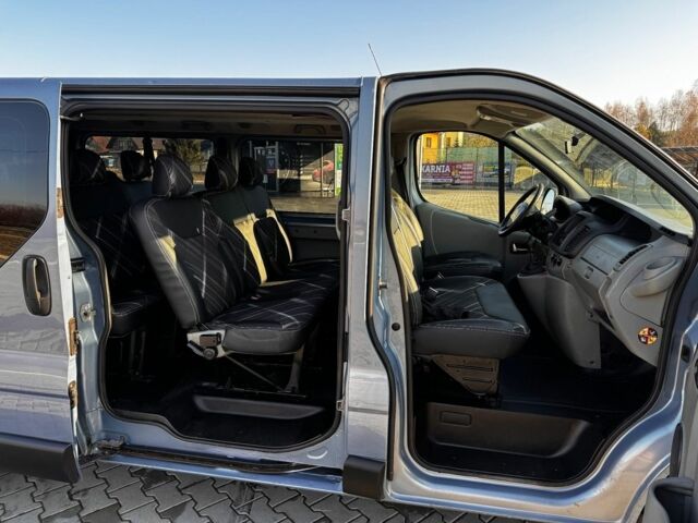 Серый Рено Трафик, объемом двигателя 2 л и пробегом 282 тыс. км за 8300 $, фото 14 на Automoto.ua