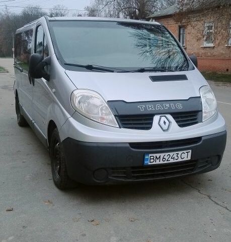 Серый Рено Трафик, объемом двигателя 2 л и пробегом 390 тыс. км за 11500 $, фото 1 на Automoto.ua