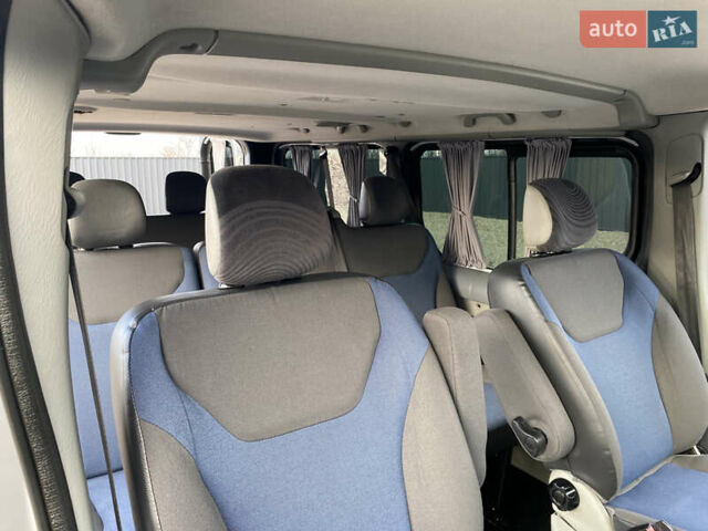 Сірий Рено Трафік, об'ємом двигуна 2 л та пробігом 348 тис. км за 12700 $, фото 35 на Automoto.ua