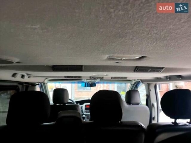 Серый Рено Трафик, объемом двигателя 2.5 л и пробегом 303 тыс. км за 12600 $, фото 58 на Automoto.ua