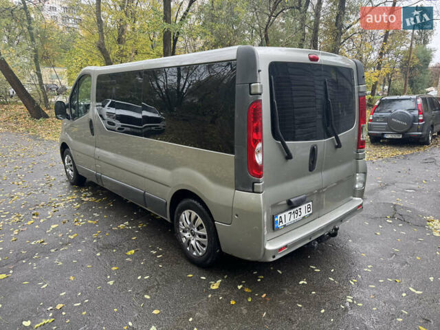 Рено Трафик 2011 в Киеве на Automoto.ua Серый Рено Трафик, объемом двигателя 2 л и пробегом 267 тыс. км за 13000 $, фото 3 на Automoto.ua