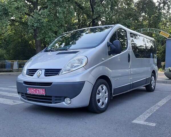 Серый Рено Трафик, объемом двигателя 2 л и пробегом 336 тыс. км за 12650 $, фото 6 на Automoto.ua