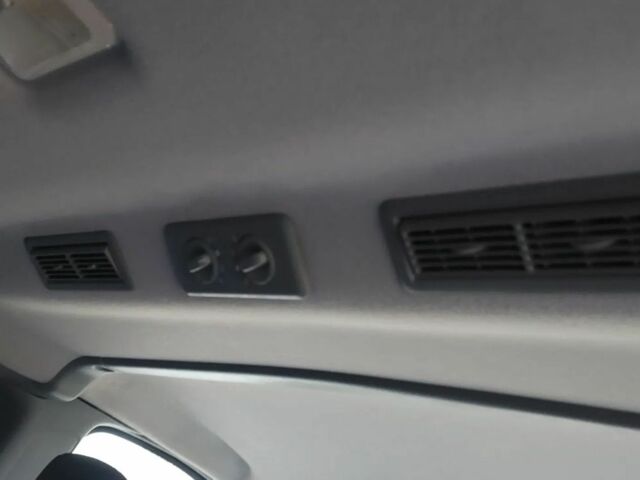 Серый Рено Трафик, объемом двигателя 2 л и пробегом 160 тыс. км за 7900 $, фото 18 на Automoto.ua