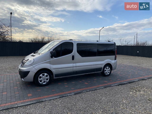 Сірий Рено Трафік, об'ємом двигуна 2 л та пробігом 348 тис. км за 12700 $, фото 12 на Automoto.ua