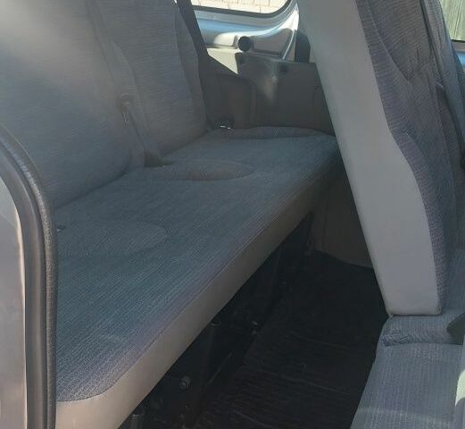 Серый Рено Трафик, объемом двигателя 2 л и пробегом 265 тыс. км за 10600 $, фото 10 на Automoto.ua