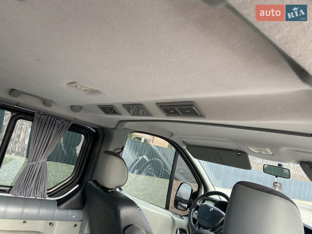 Сірий Рено Трафік, об'ємом двигуна 2 л та пробігом 348 тис. км за 12700 $, фото 21 на Automoto.ua