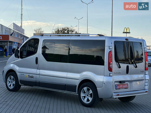 Серый Рено Трафик, объемом двигателя 2 л и пробегом 268 тыс. км за 14200 $, фото 7 на Automoto.ua