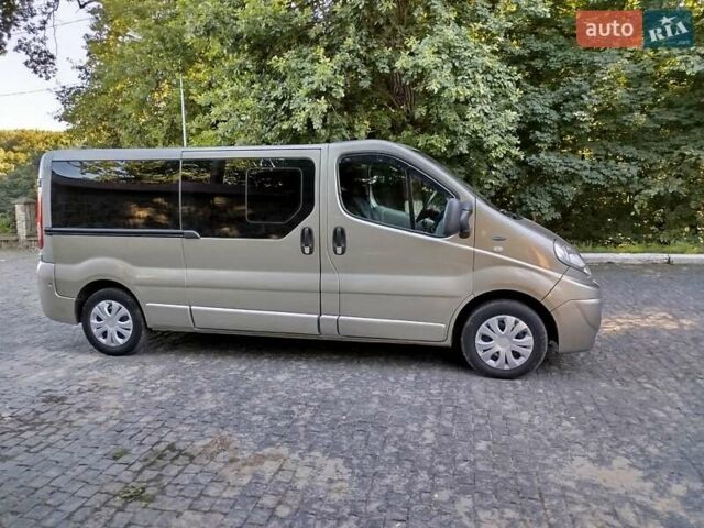 Сірий Рено Трафік, об'ємом двигуна 2 л та пробігом 330 тис. км за 12750 $, фото 9 на Automoto.ua