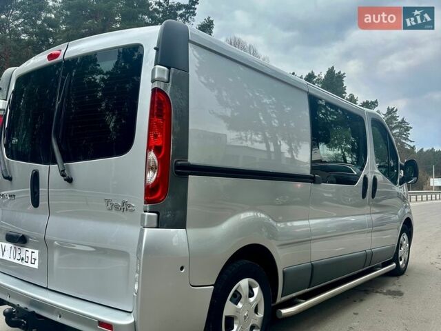 Сірий Рено Трафік, об'ємом двигуна 2.5 л та пробігом 191 тис. км за 14950 $, фото 47 на Automoto.ua