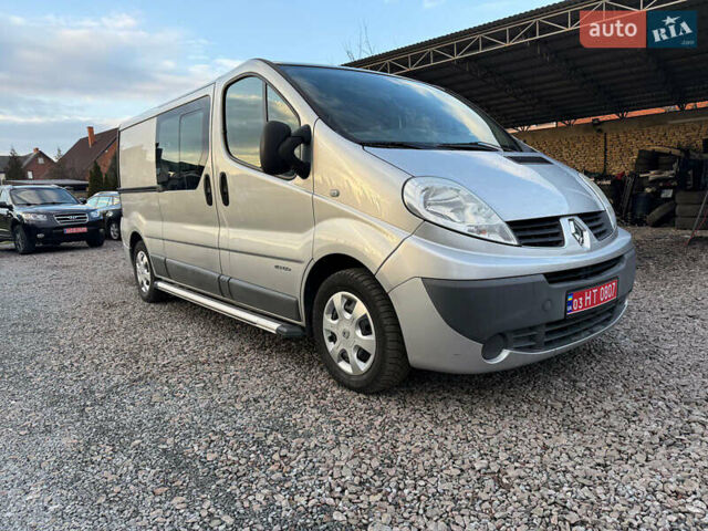 Сірий Рено Трафік, об'ємом двигуна 2.5 л та пробігом 196 тис. км за 13950 $, фото 9 на Automoto.ua